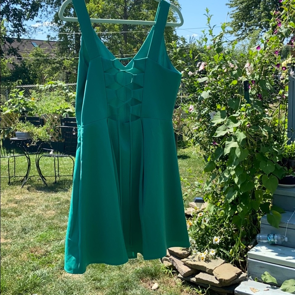 Adelyn Rae dress - Picture 4 of 4